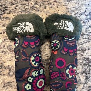 The North Face Shasta Mittens